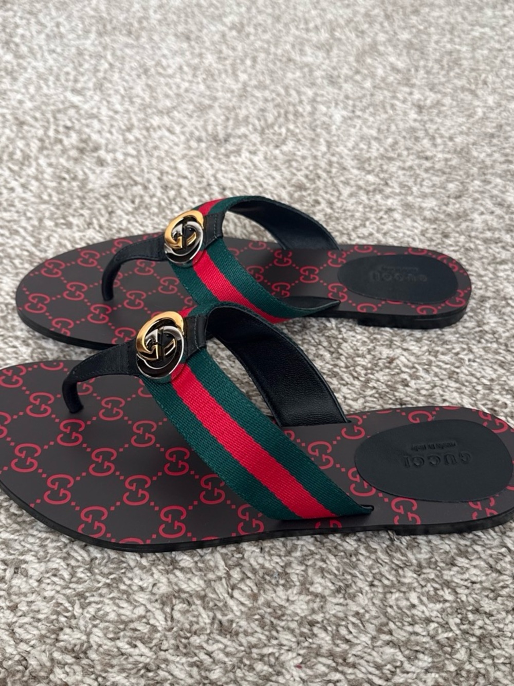 Gucci Black Sandals with Green & Red Web and Gold GG Emblem - Picture 2 of 8